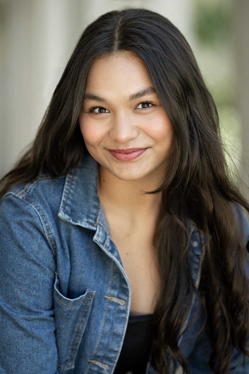 Hawaii Headshots for actors and business professionals on Oahu. High quality headshot photos based in Honolulu by Hawaii Headshot Photos. Hawaii Headshots for actors and business professionals on Oahu. High quality headshot photos based in Honolulu by Hawaii Headshot Photos.