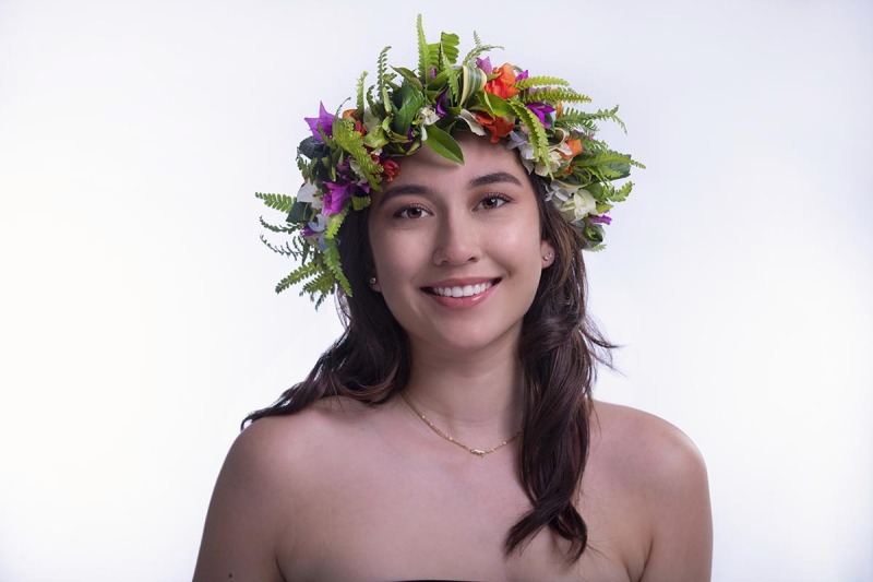 Professional headshot photographers in Honolulu for business, actors, entrepreneurs, doctors, lawyers, realtors, and entertainers on Oahu. Contact Hawaii Headshot Photos.