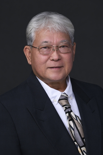 Professional headshot photographers in Honolulu for business, actors, entrepreneurs, doctors, lawyers, realtors, and entertainers on Oahu. Contact Hawaii Headshot Photos.