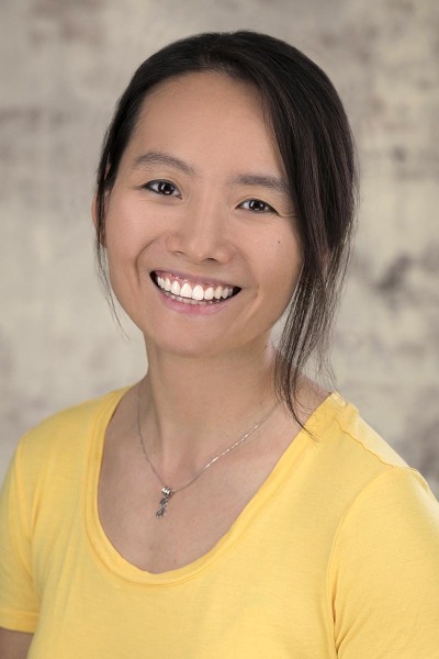 Professional headshots for business, actors, models, and entertainers by Hawaii Headshot Photos in Honolulu.