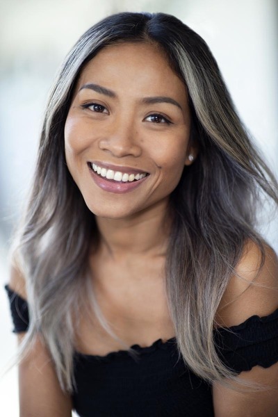 Professional headshot photographers in Honolulu for business, actors, entrepreneurs, doctors, lawyers, realtors, and entertainers on Oahu. Contact Hawaii Headshot Photos.