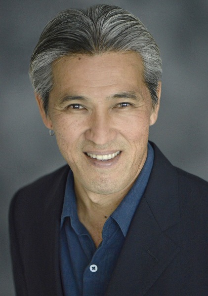 web-randall-headshot-rgz9208