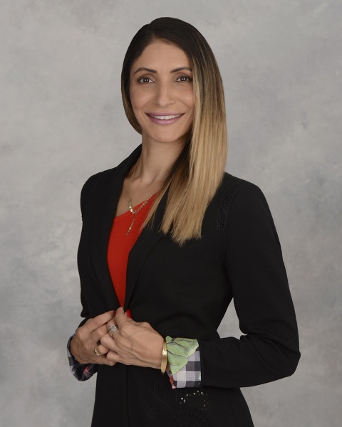 Business headshots for professionals in Honolulu, Hawaii by Erica McMillan and Ronen Zilberman of Hawaii Headshot Photos.